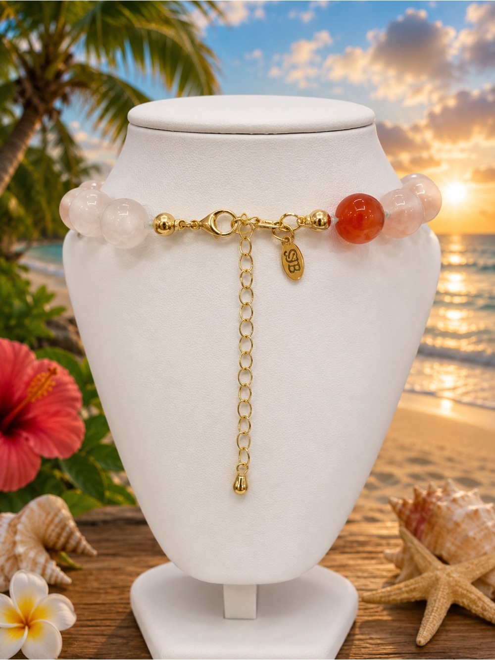 Artisan made Hand Knotted Faceted Agate Gemstone Necklace - Picture 2 of 2